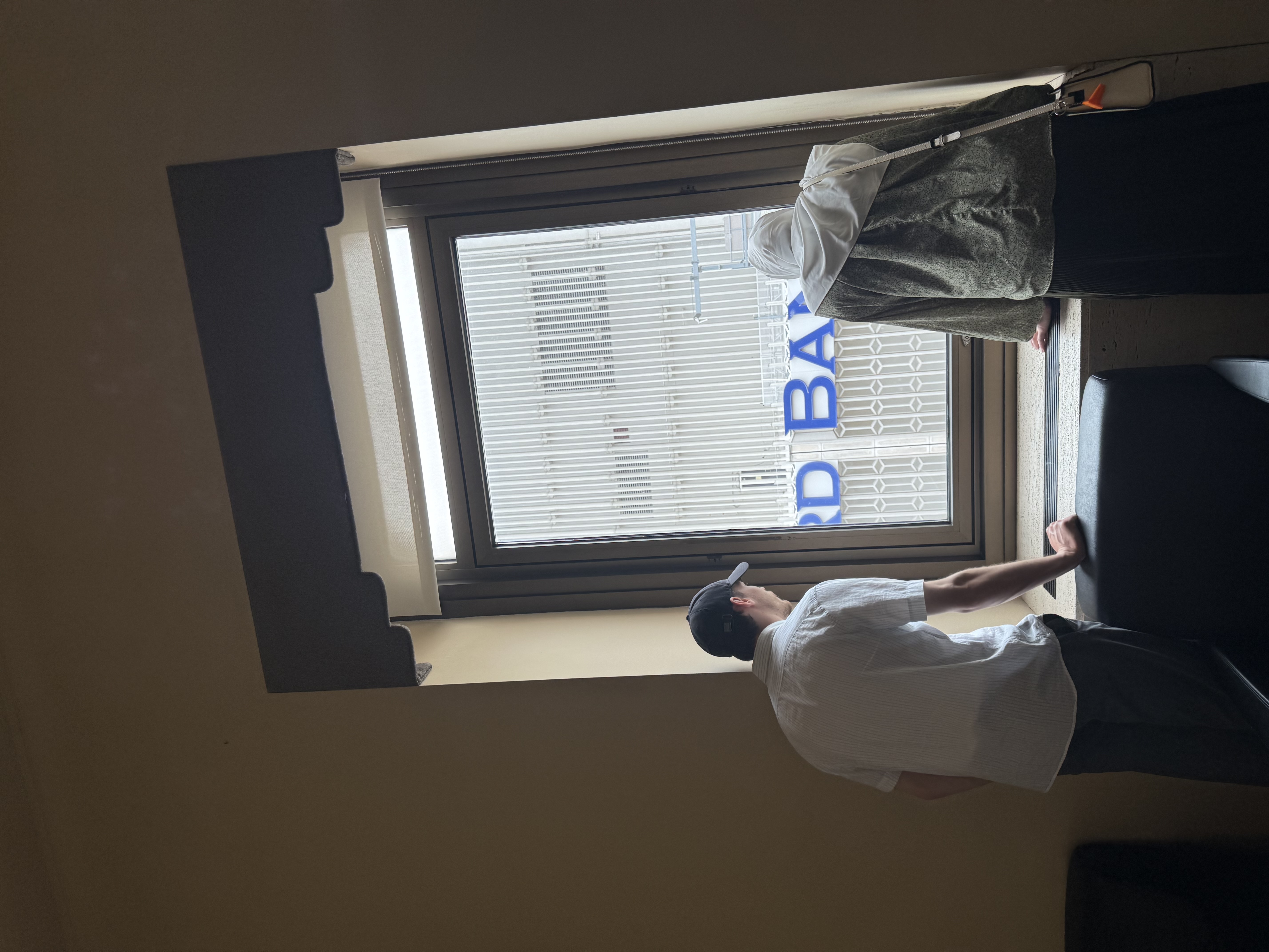 Guardian Building Tour & Photoshoot — 25-07-26 12-05-46 9074